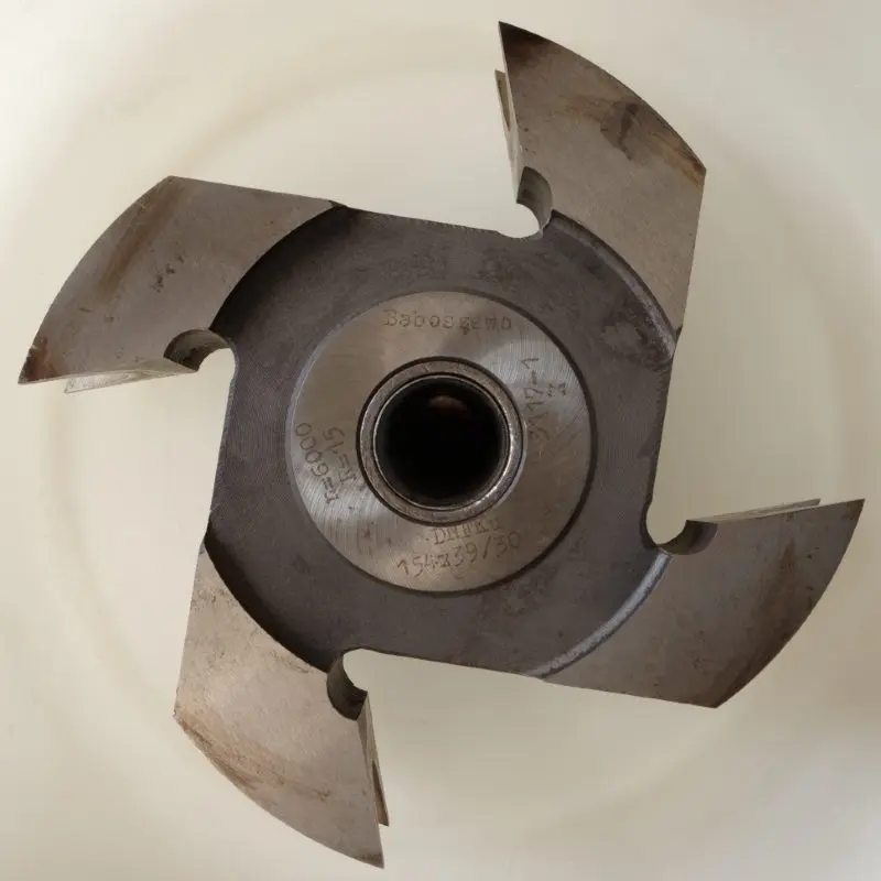 Frez DNFKu 3117 - 154 x 39/30 R-15